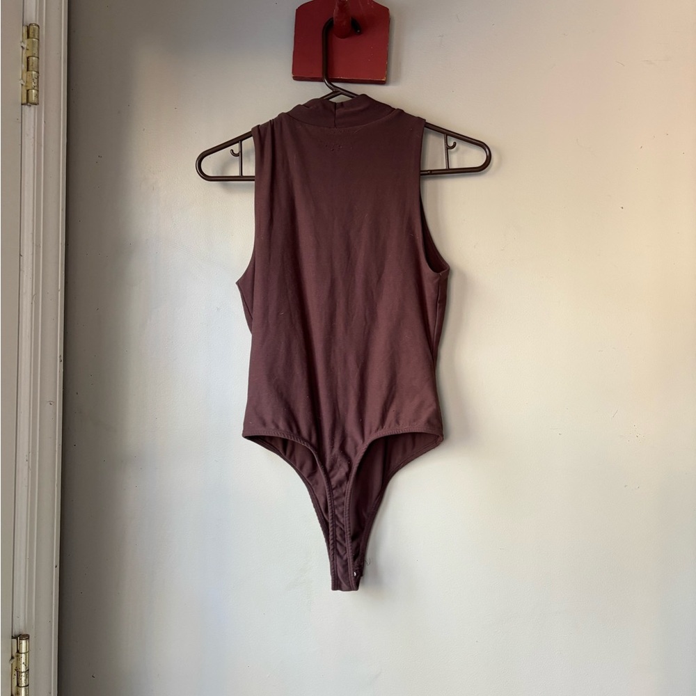 Tjmaxx Olive & Oak Sleeveless Chocolate Turtleneck Bodysuit XS/S - Picture 3 of 5
